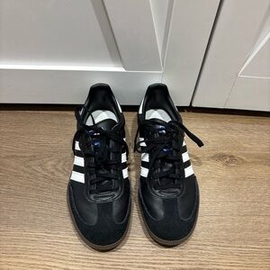 Adidas Black Sambas Women’s size  7 - Mens/Kids size 5.5